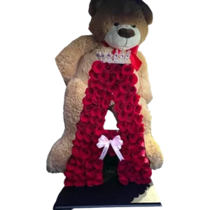 Amor que Abraza – Arreglo con Peluche y Rosas Rojas