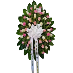 Siempre Presente – Arreglo Fúnebre de Rosas Rosadas y Blancas