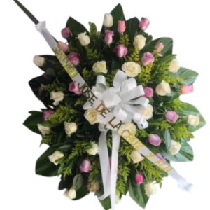 Siempre en el Corazón – Arreglo Fúnebre de Flores Rosadas